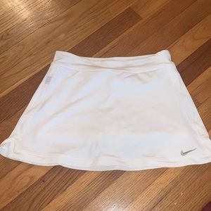 White Nike tennis skirt in size medium